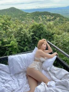 พลอย อรดา Onlyfans